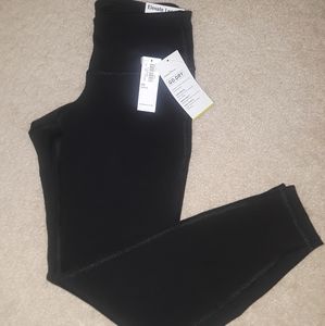 Old Navy Active Elevate Black Legging Mid-Rise NWT